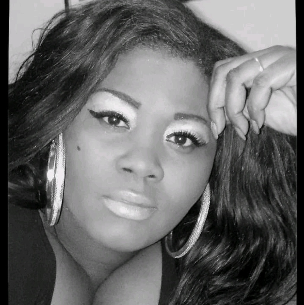 Meet your Posher, Diana